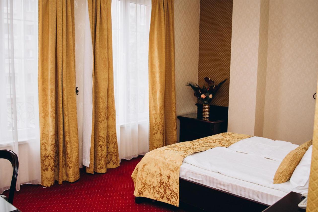 Hotel Novera Тимишоара Экстерьер фото