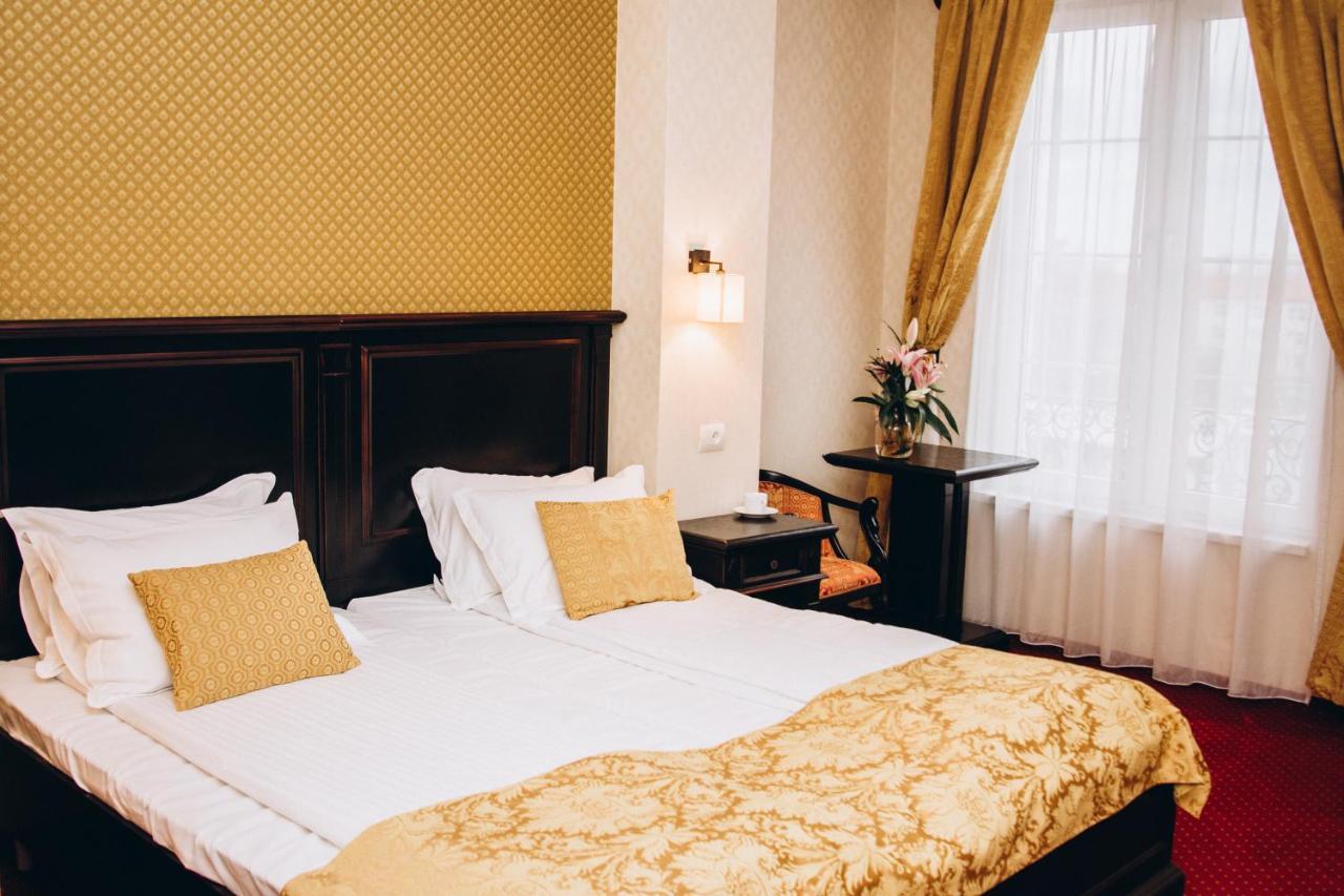 Hotel Novera Тимишоара Экстерьер фото