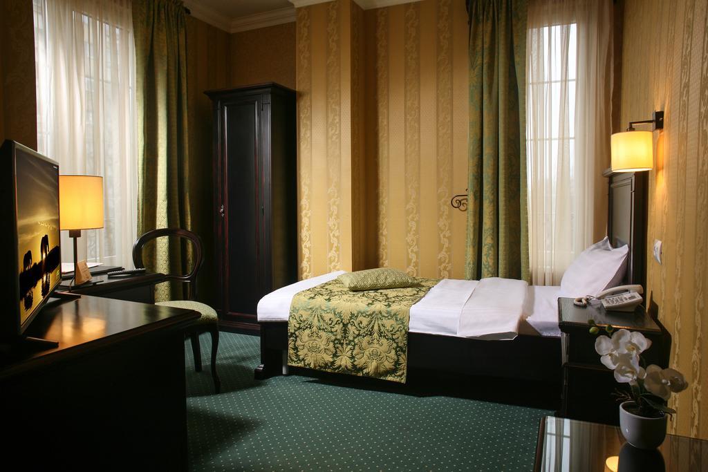 Hotel Novera Тимишоара Номер фото